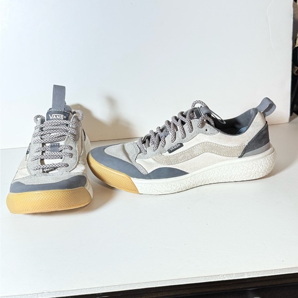Vans Gray and Cream Sneakers with Yellow Sole - Picture 1 of 9